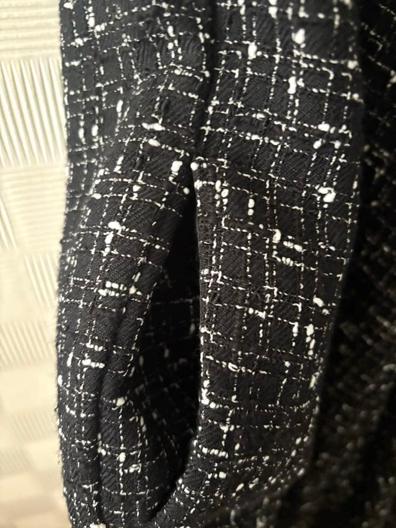 きーぶー　新品タグ付　ビアズリー ツィードフレアワンピース　ブラック系