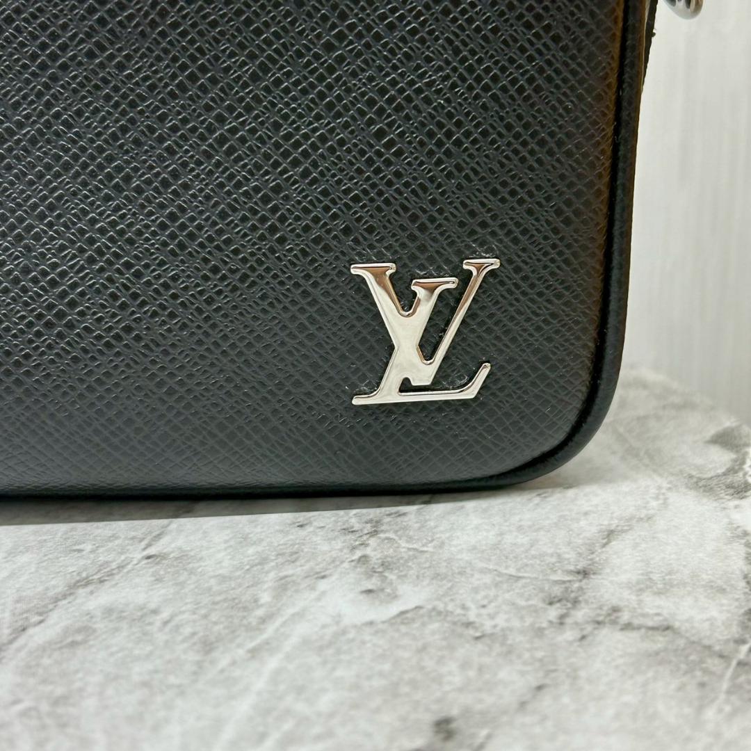 【極美品】 ルイ ヴィトン セカンド バッグ