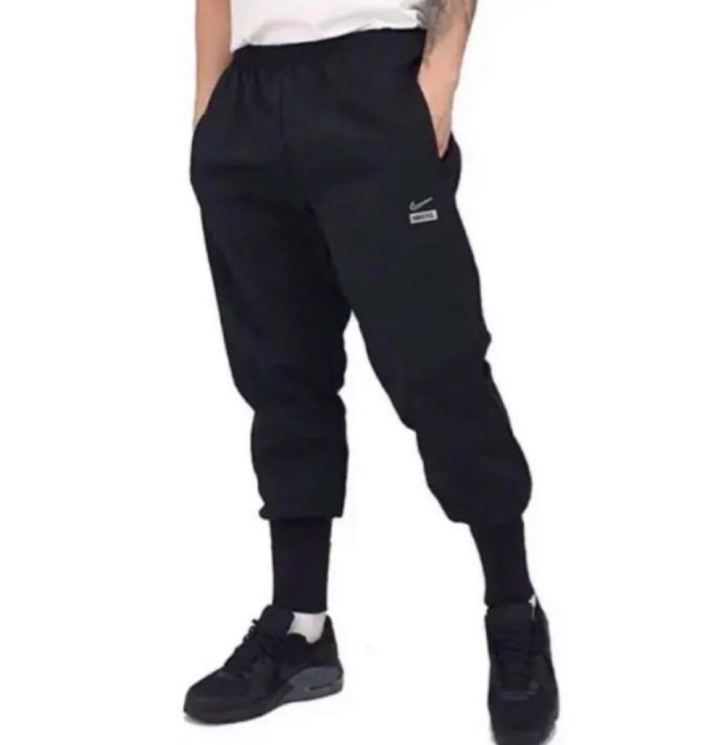 新品★ナイキサッカーウェア ナイキパーカー ナイキパンツ★S