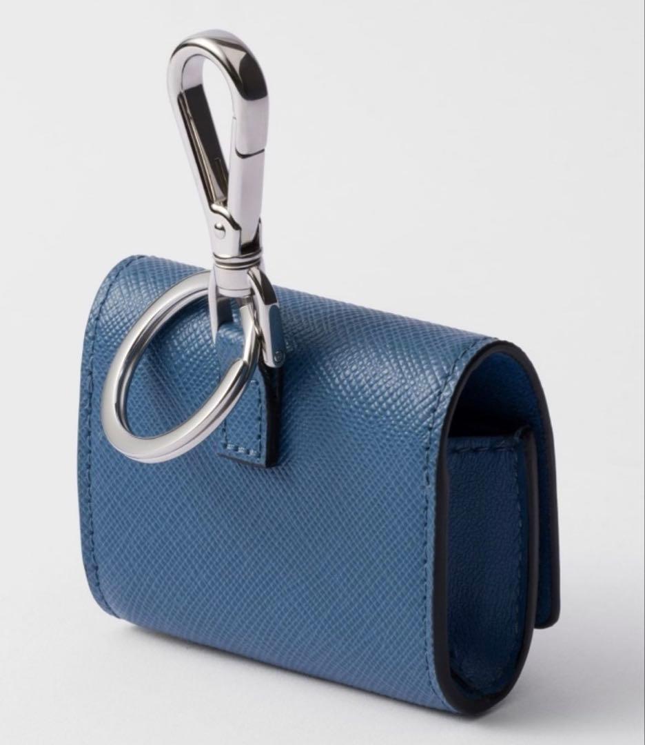 PRADA キーチェーン付 サフィアーノレザー イヤフォンケース