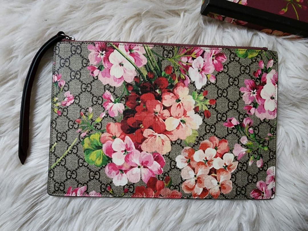 正規品☆Gucci/グッチ gg Blooms クラッチバッグ☆