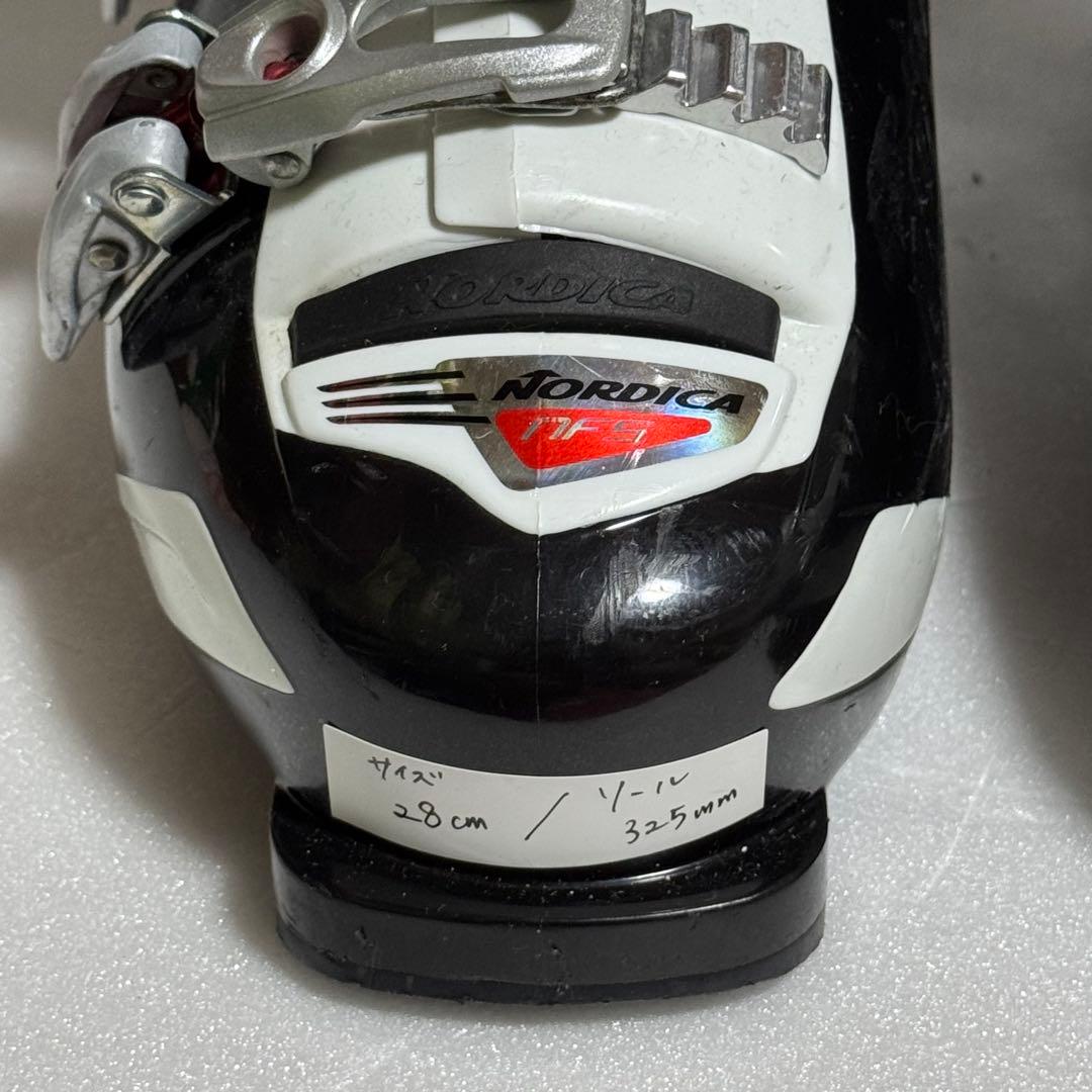 28cmスキーブーツ　黒色ブラック初心者　格安処分NORDICA CRUISE