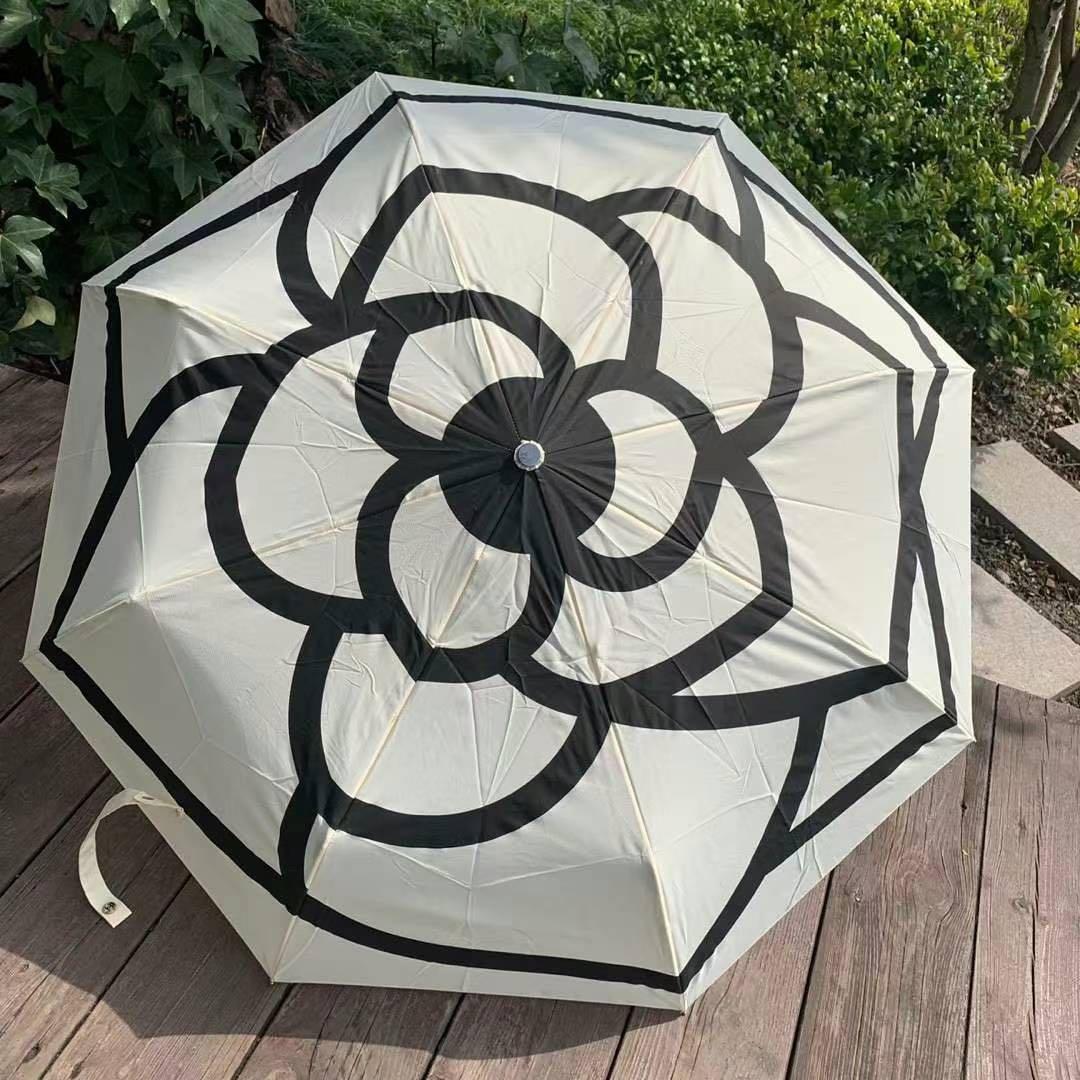 み*ん様 フォロワー900達成祝い‼️軽量頑丈広い傘 晴雨兼用
