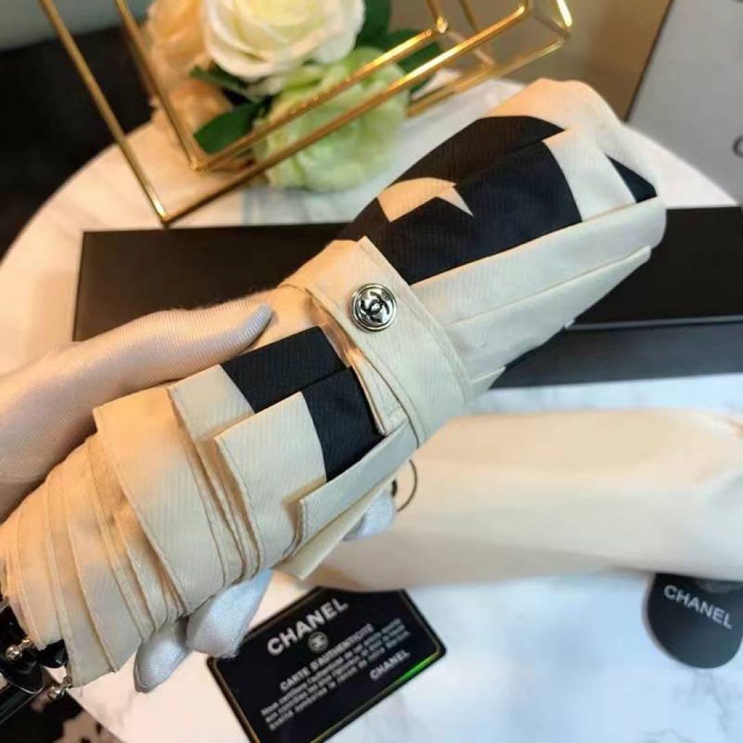 み*ん様 フォロワー900達成祝い‼️軽量頑丈広い傘 晴雨兼用