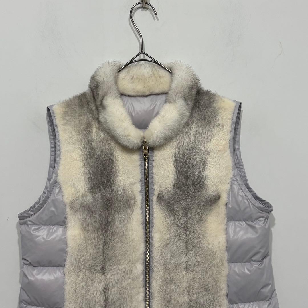 美品 定価10万　西武百貨店購入　リアルファー　ダウン　リバーシブル　ベスト