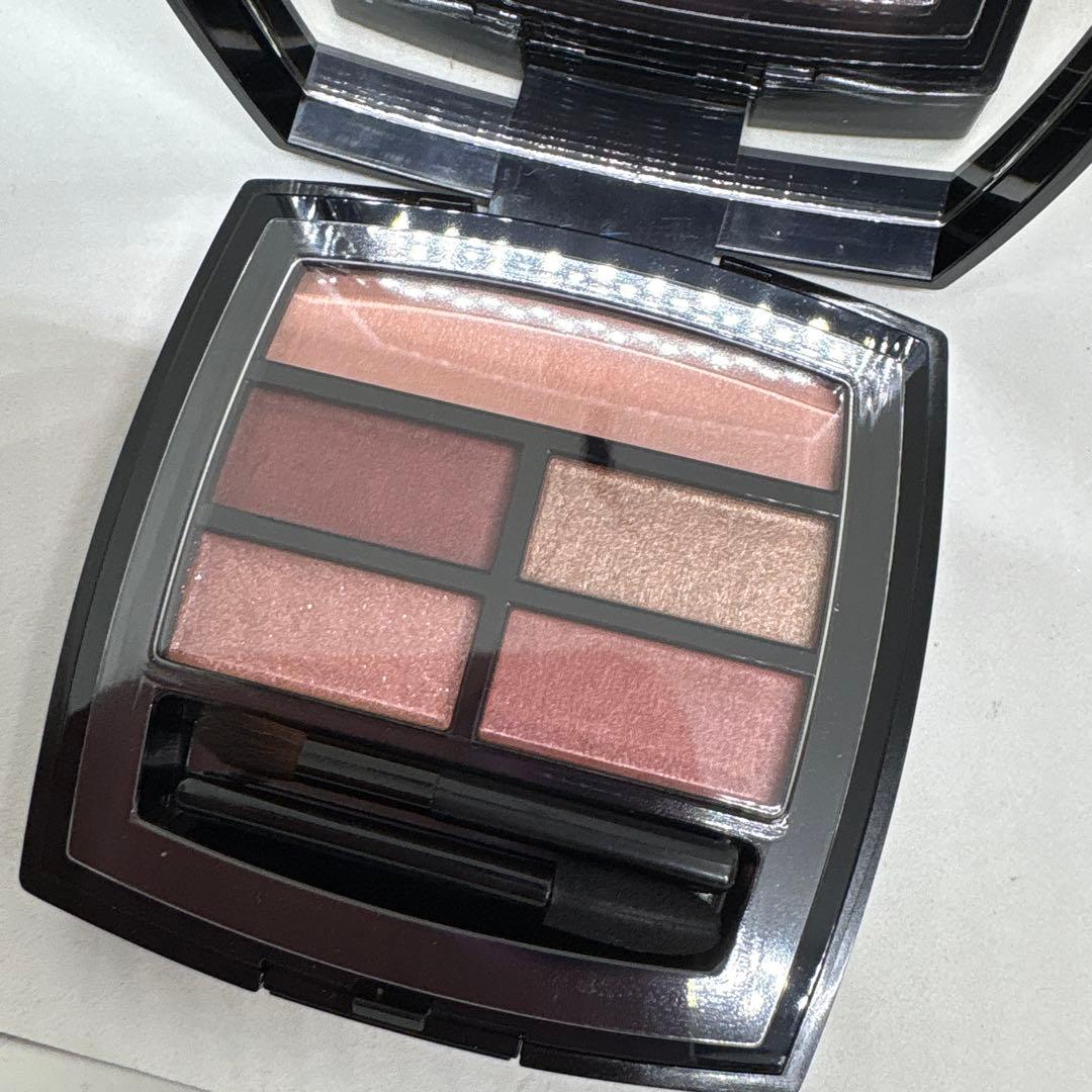 CHANEL LES BEIGES アイシャドウパレット TENDER