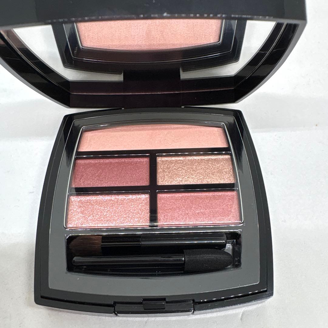 CHANEL LES BEIGES アイシャドウパレット TENDER
