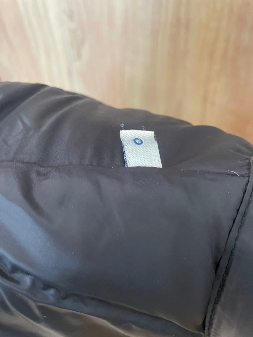 MONCLER ダウンベスト ブラック