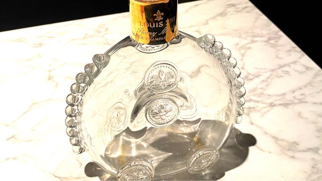ルイ13世　箱無し　バカラクリスタルボトル