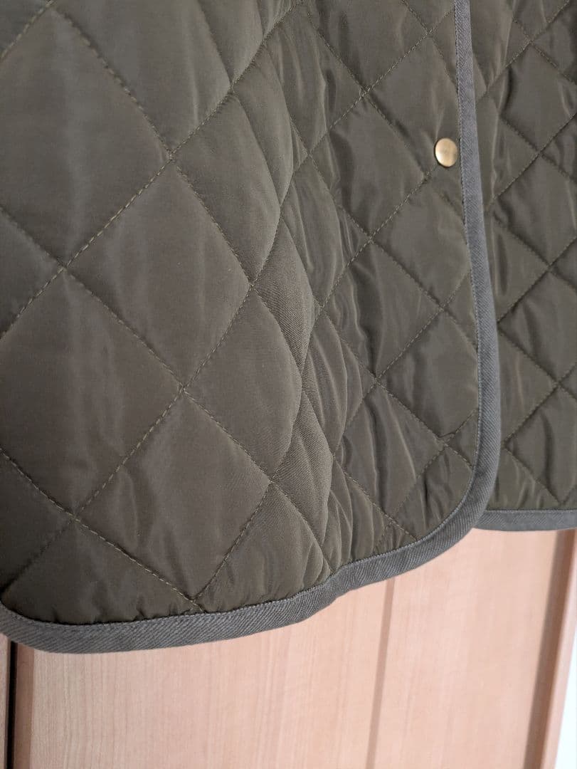 OUR ロング丈キルティングベスト【オリーブ】