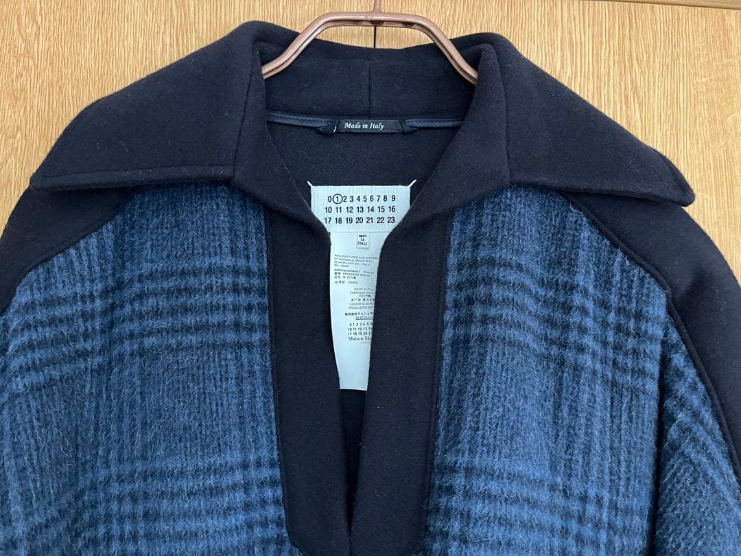 メゾンマルジェラ　ポンチョコート