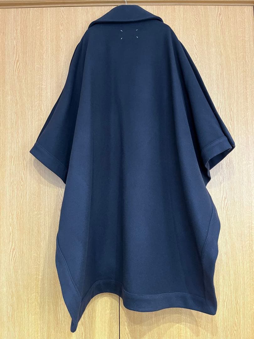 メゾンマルジェラ　ポンチョコート