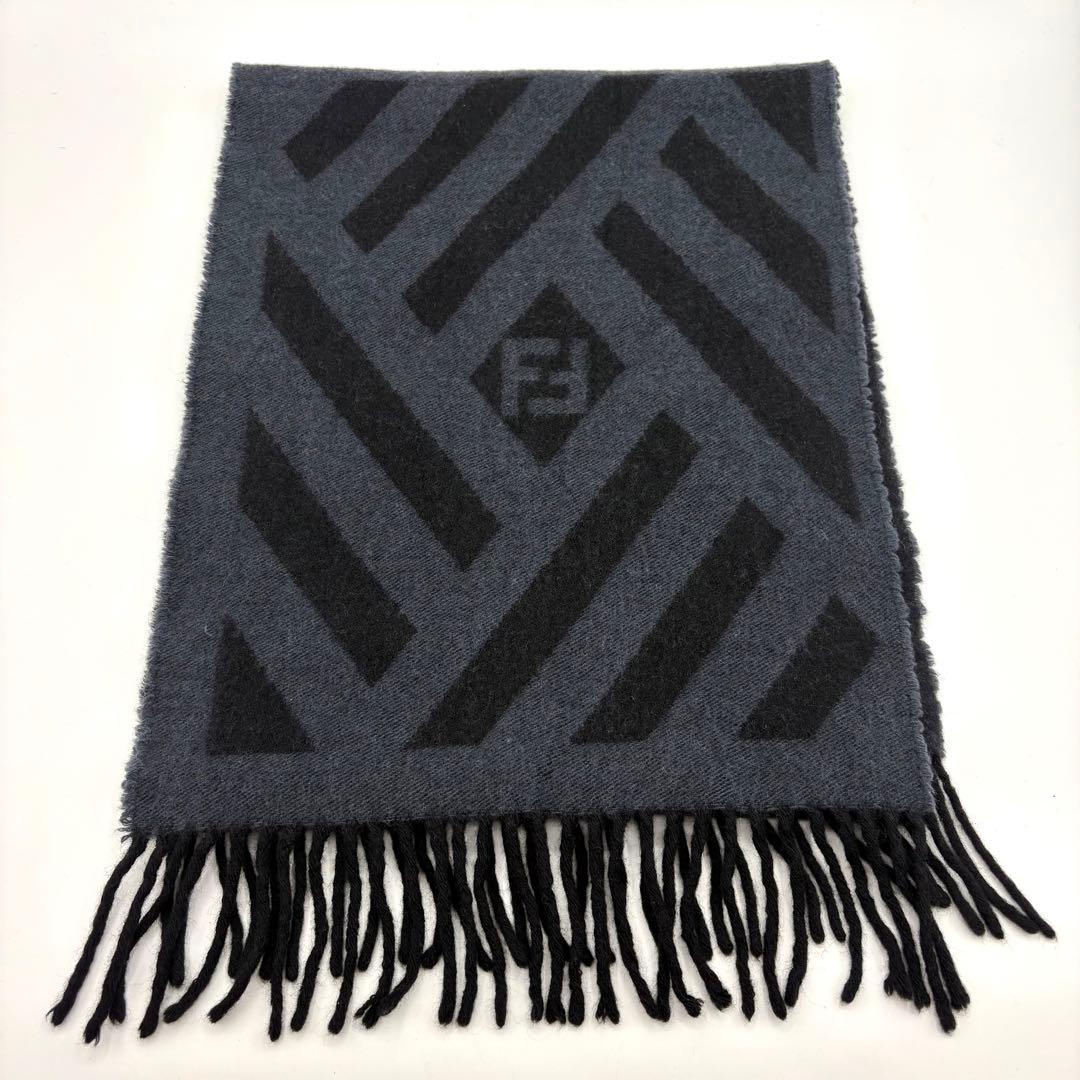 美品 フェンディ FENDI ズッカ マフラー ウール カシミヤ 刺繍ロゴ 紺
