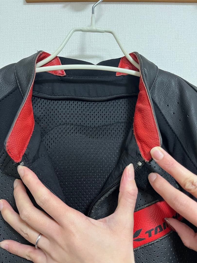 TAICHI バイク レザー ジャケット ブラック/レッド RSJ832