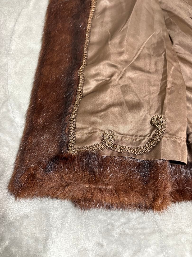 FANCY ブラウン ストライプ毛皮コート