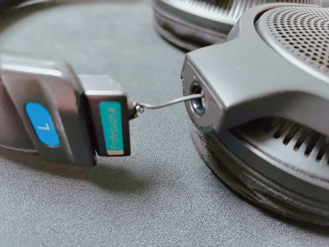 「破損アリ」SONY MDR-MV1 有線ヘッドホン