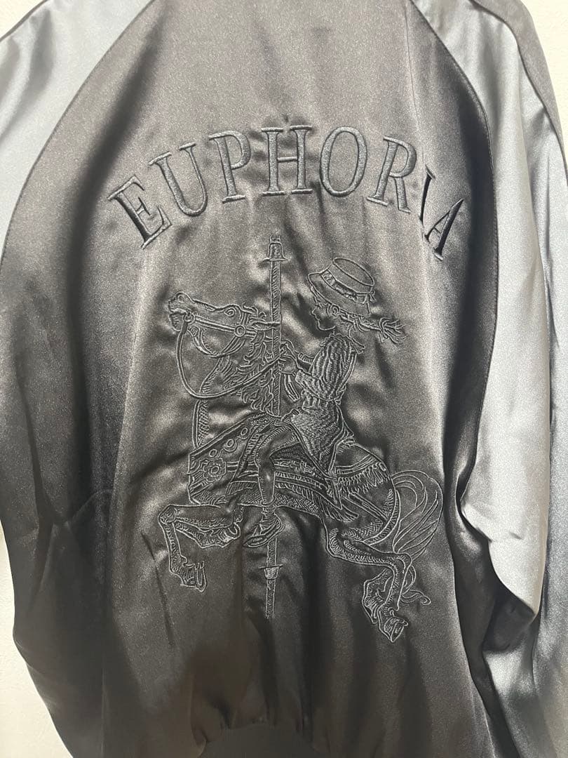 アダムエロペ ユーフォリア スカジャン M 刺繍 オーバーサイズ でかロゴ 黒灰
