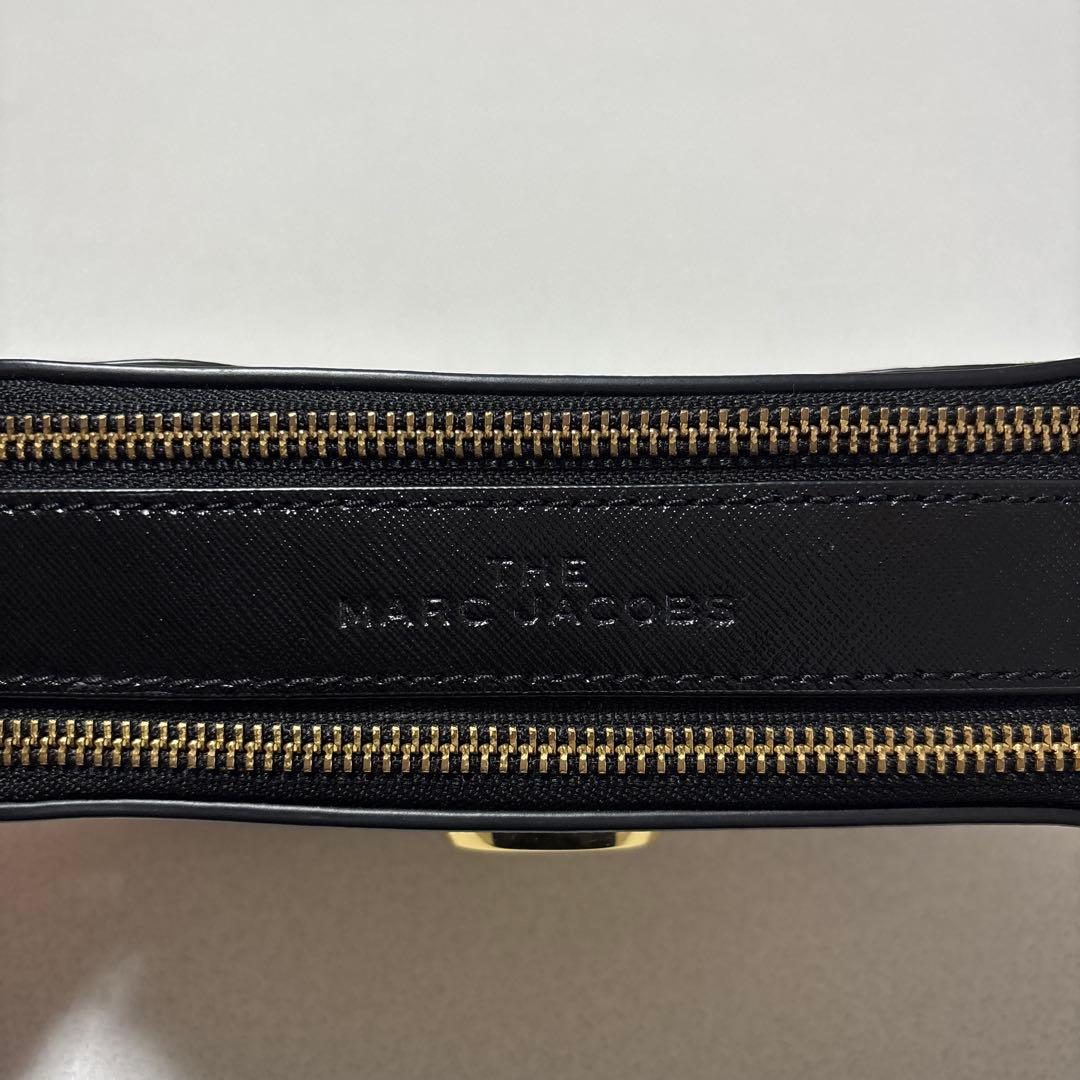 美品 マークジェイコブズ MARC JACOBS THE SNAPSHOT