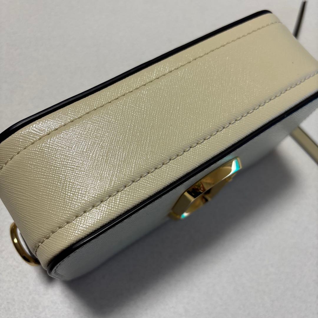美品 マークジェイコブズ MARC JACOBS THE SNAPSHOT