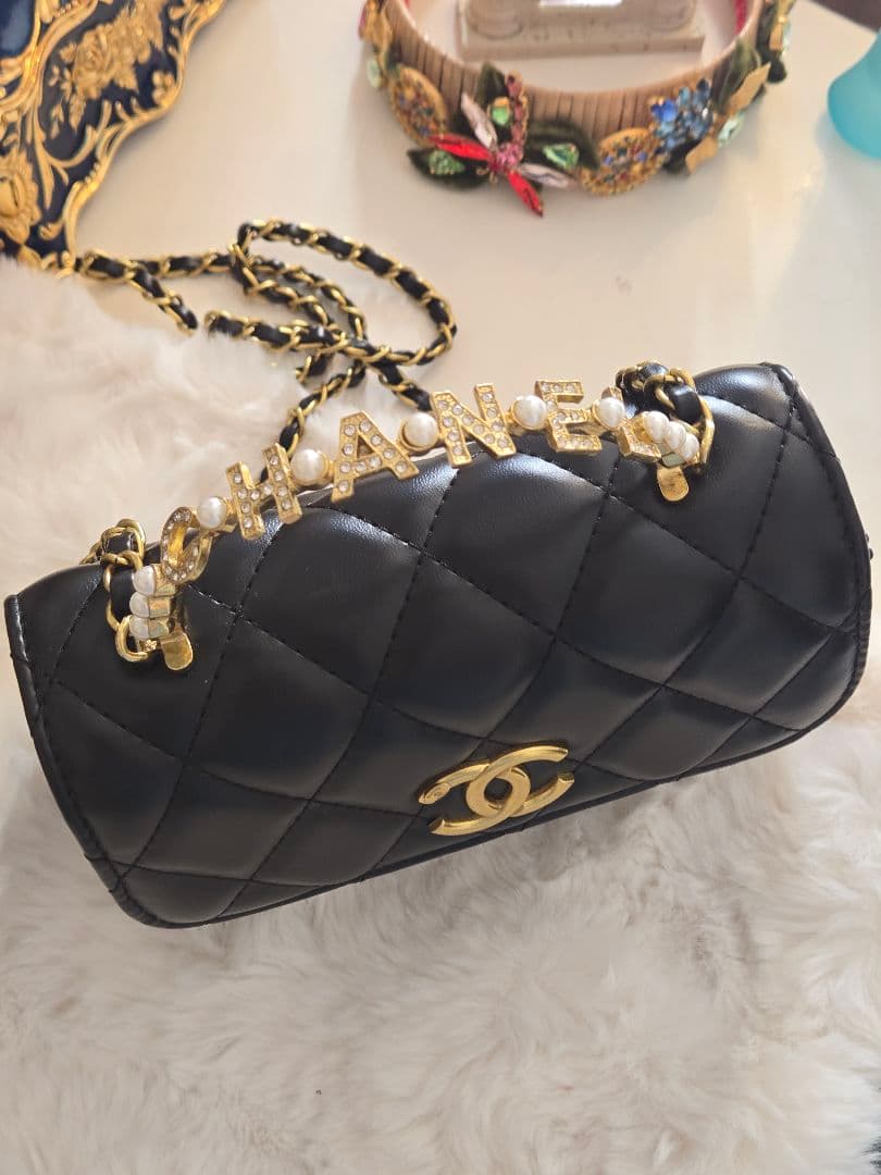 CHANEL（シャネル）ハンドル付き ミニショルダーバッグ