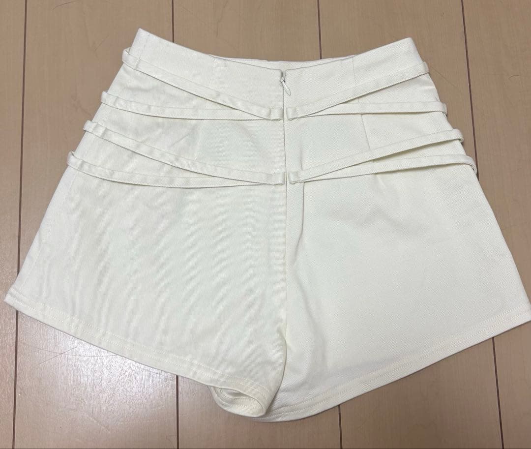 Darich ダブルクロスベルトショートパンツ　Sサイズ
