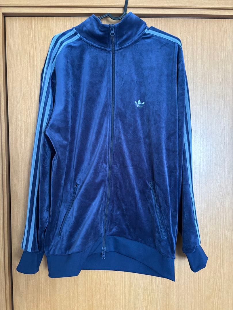 【美品】アディダス　ベロアトラックジャケット　Mサイズ