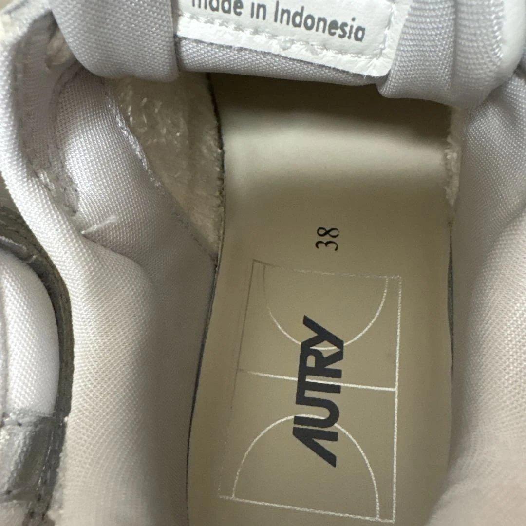 AUTRY ホワイト/シルバー スニーカー