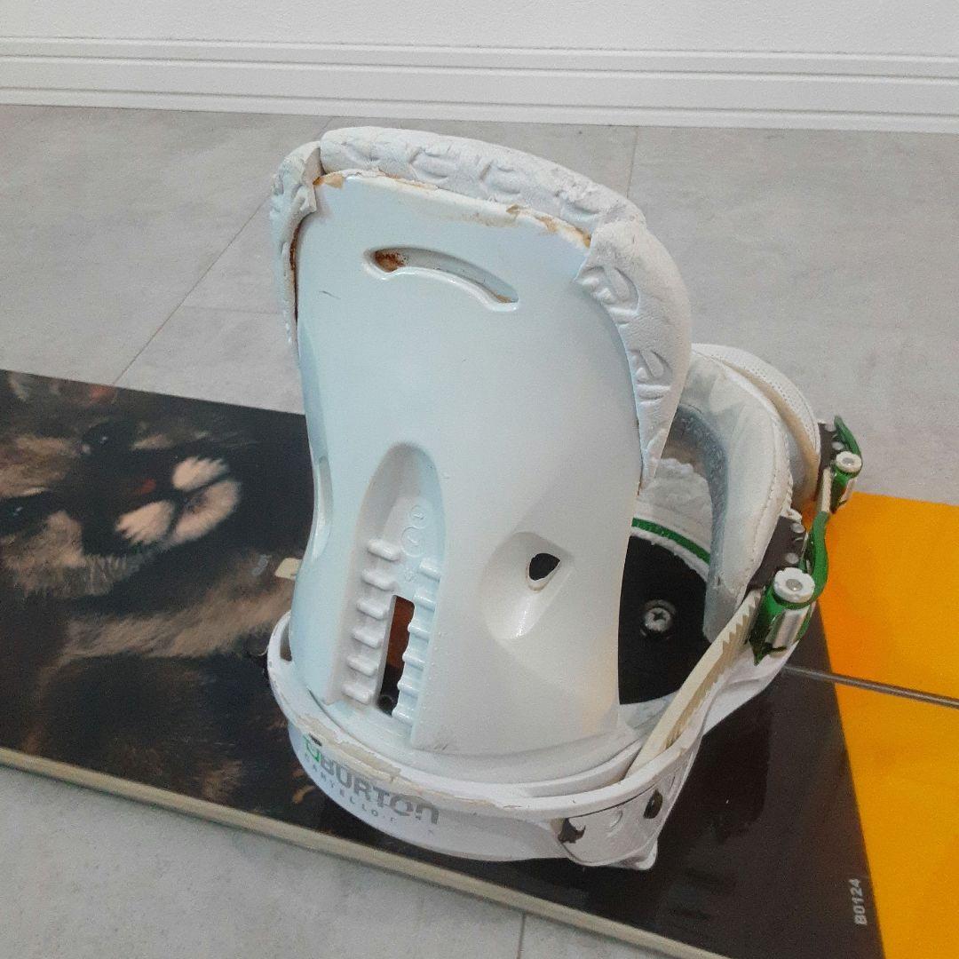 バートンUNINC GIGI RUFスノーボードセット CARTELビンディング