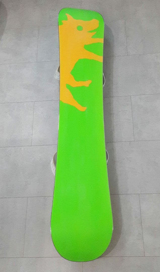 バートンUNINC GIGI RUFスノーボードセット CARTELビンディング