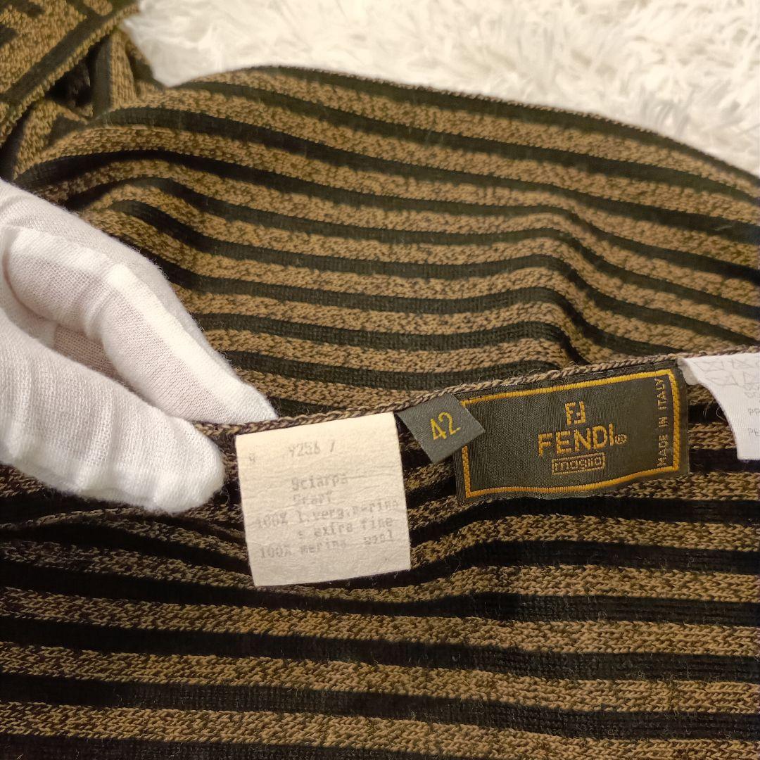 FENDI✨　ロゴ　マフラー ブランド　ブラウン　フェンディ