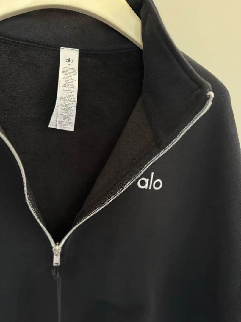 ALO YOGA ジップアップ トレーナー　スウェット　ブラックalo yoga