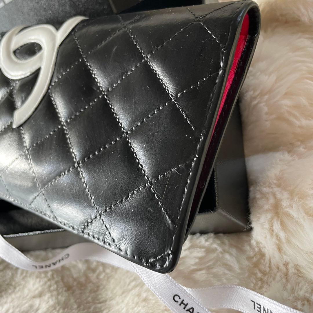 シャネル CHANEL 財布 二つ折りカンボンライン ココ 黒 白 ピンク
