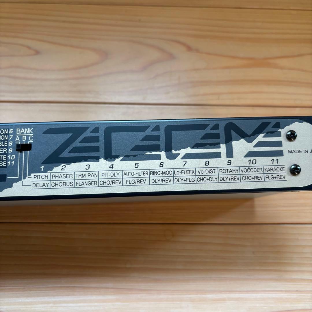 ZOOM 1201 デジタルリバーブ&マルチエフェクツ　動作品　箱付