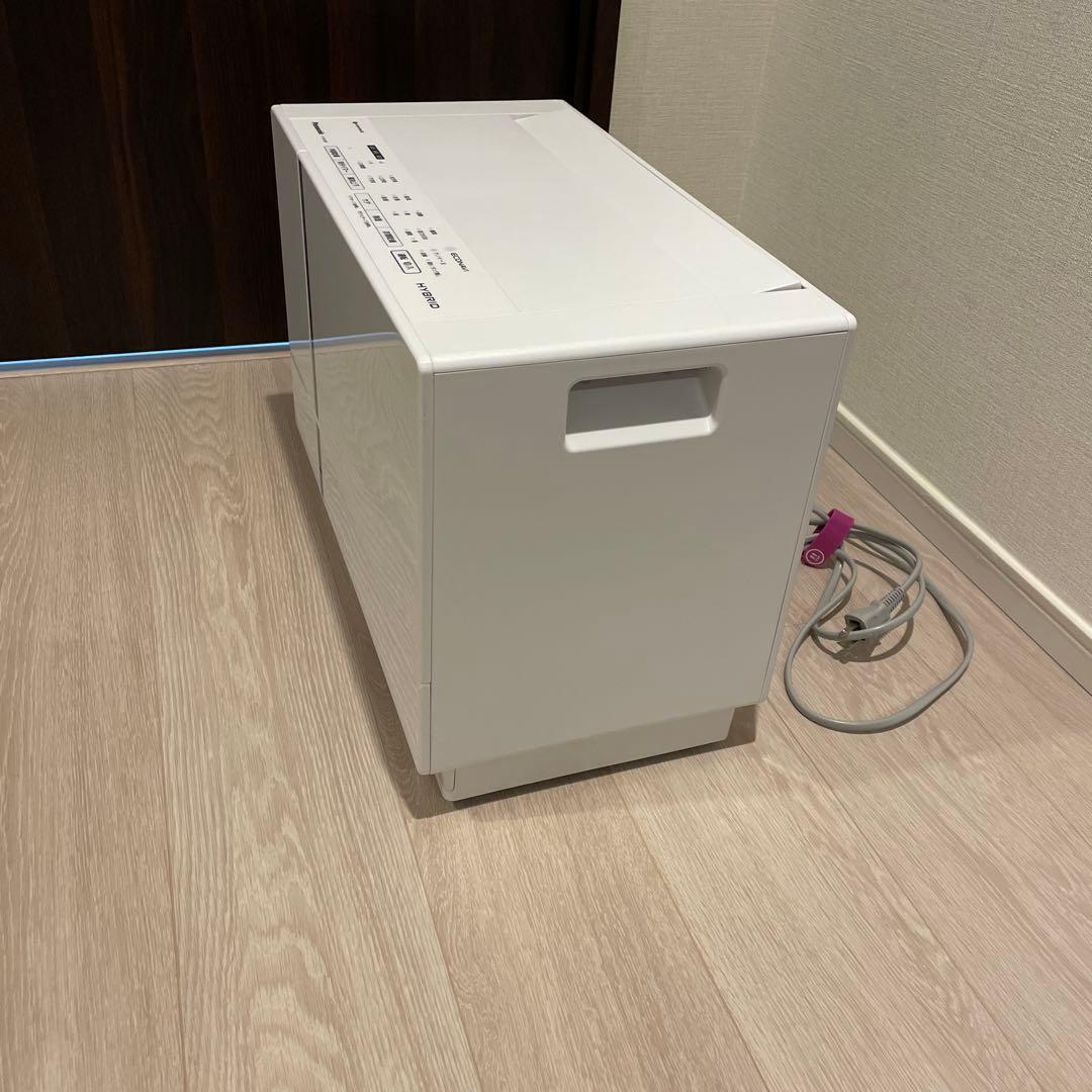 パナソニック除湿機　2022年製