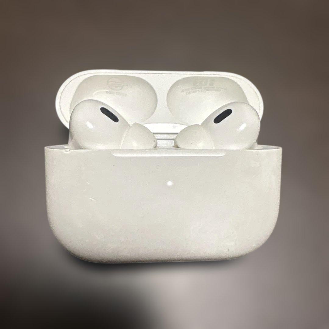 AirPods 第二世代　本体 ホワイト 充電ケース付き
