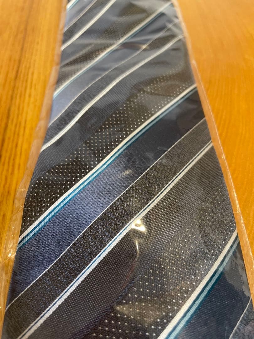 【新品未使用】ポールスミス　ネクタイ　ストライプ柄