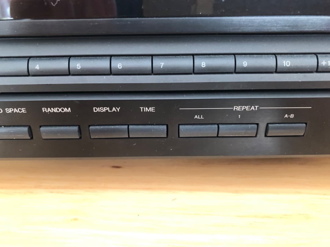 老舗名門　DENON（デノン） 高級CDプレイヤー　 DCD-1510