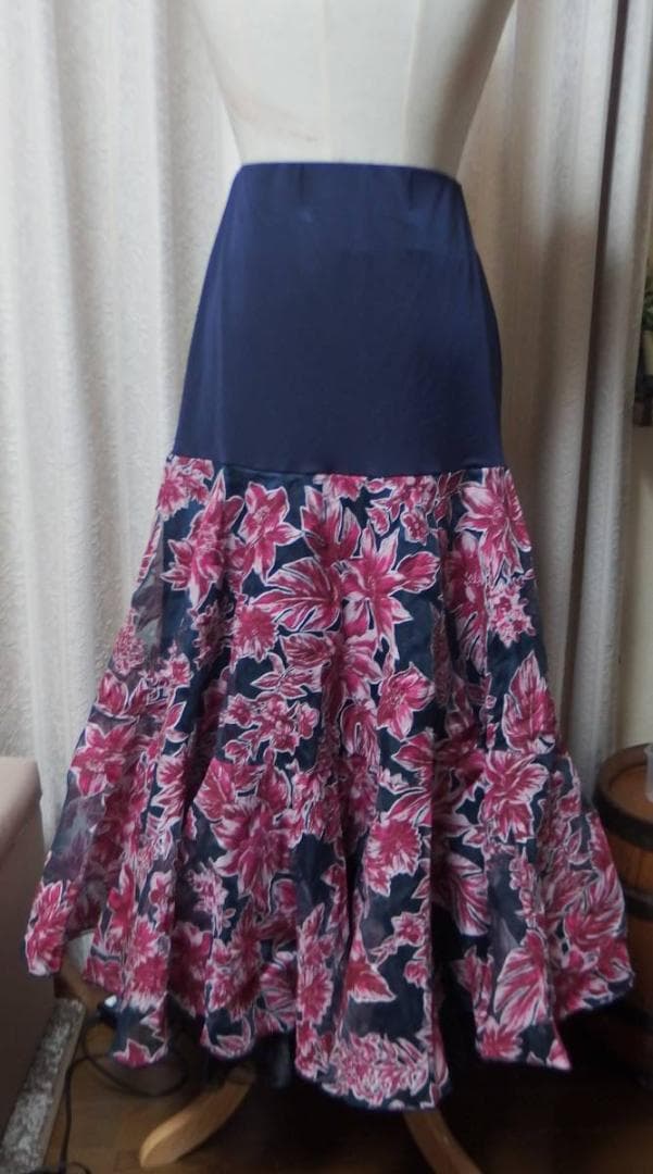 未使用品【社交ダンス】スタンダードスカート②（紺色）