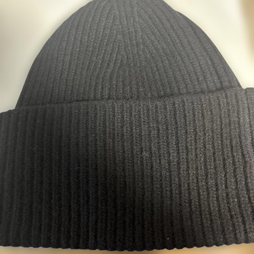 ルイヴィトン　ビーニーLVヘッドラインM77872