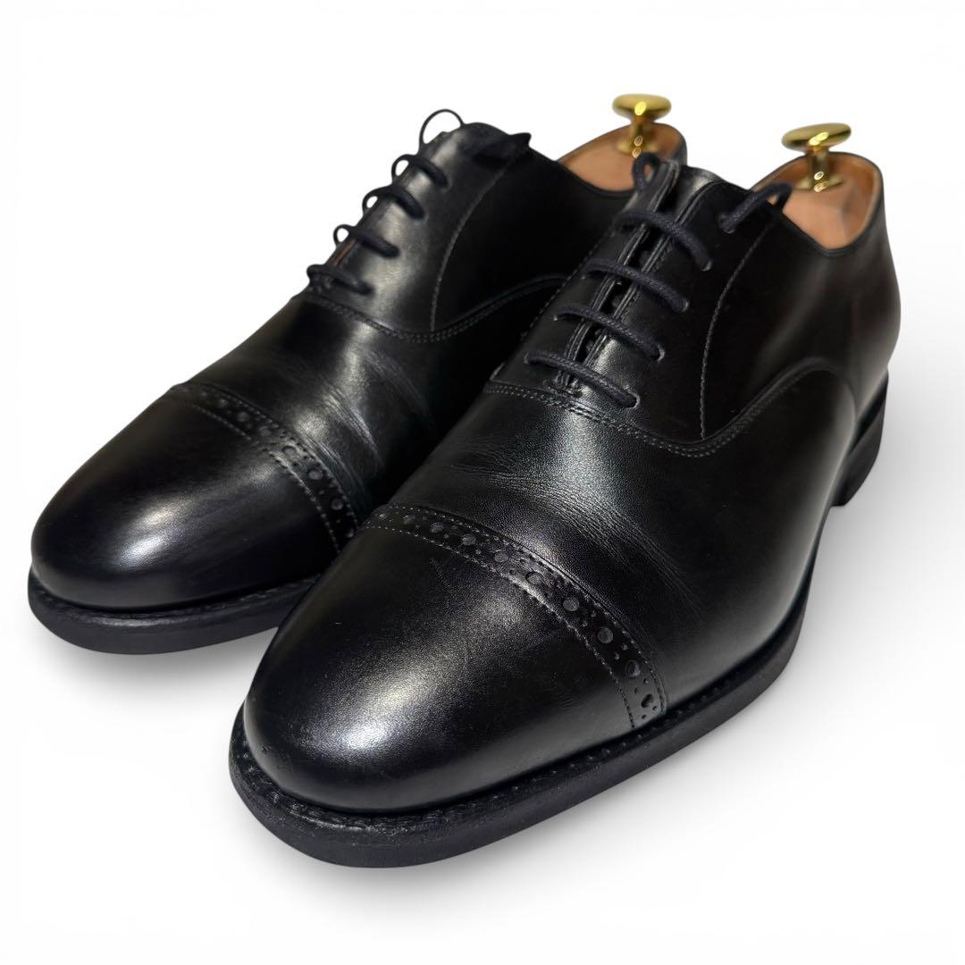 Berwick 4984 黒 25.5cm セミブローグ 革靴