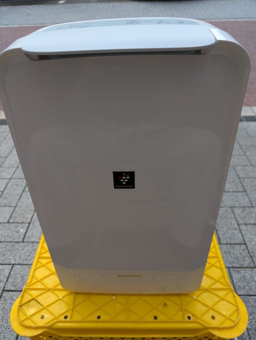 シャープ　衣類乾燥除湿機　2020　CV-J71-W