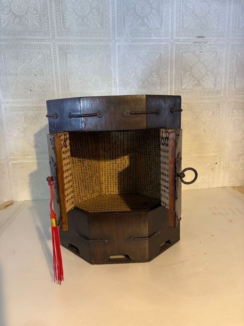 李朝家具 　木製八角形　帽子入れ　 収納箱