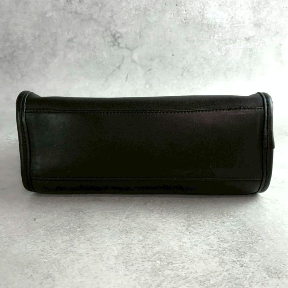 極美品 オールドコーチ レジナ 2way ショルダーバッグ ターンロック 黒