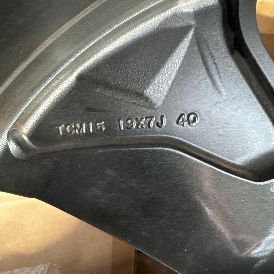 ６０プリウス モデリスタ　１９インチアルミホイール