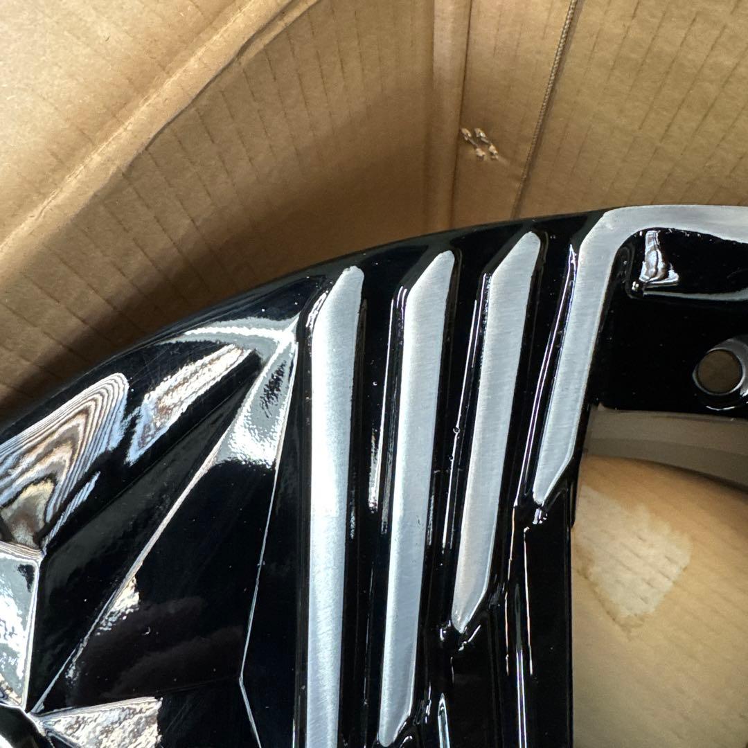 ６０プリウス モデリスタ　１９インチアルミホイール