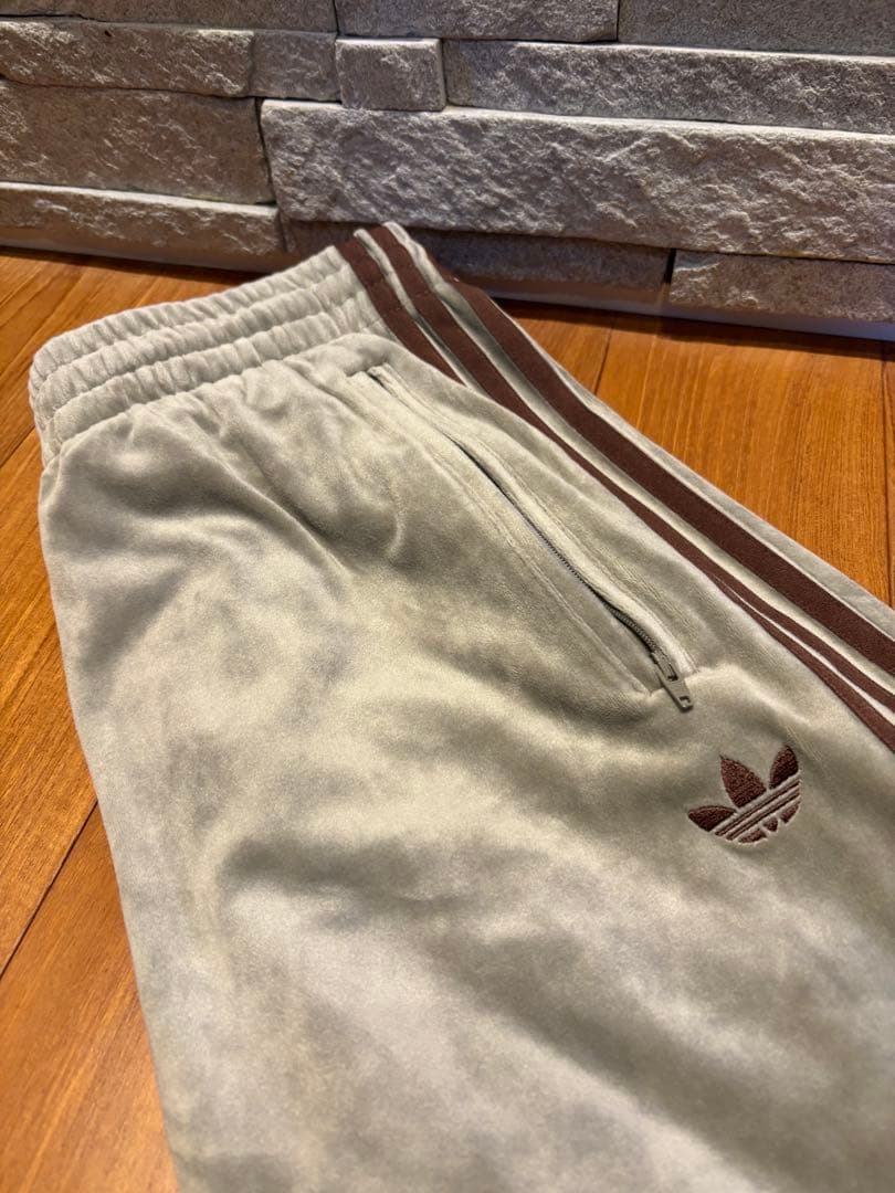 ジャーナルスタンダード アディダス オリジナルストラック パンツ ベロア