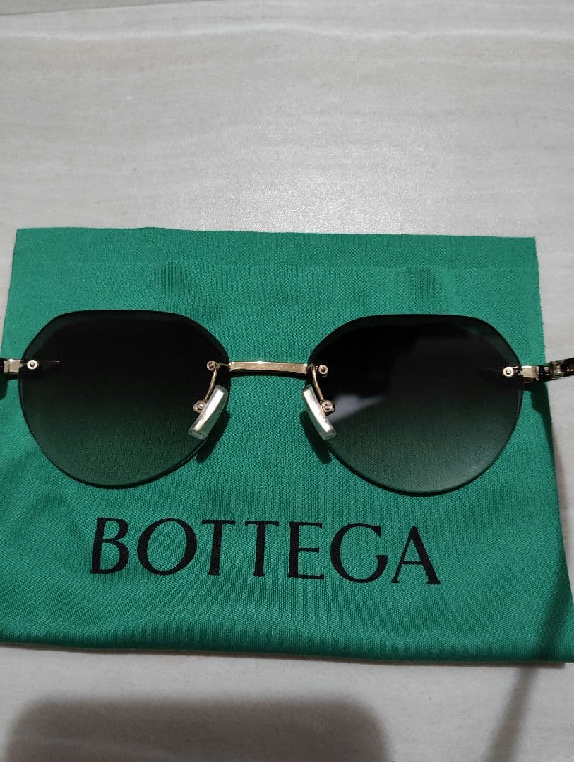 BOTTEGA VENETA リムレス ゴールドフレーム試着のみ付属品完備