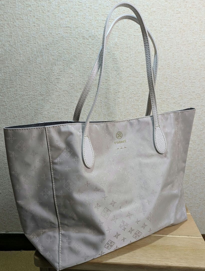 RUSSET スモーキーピンク　トートバッグ　ミディアム　くすみ