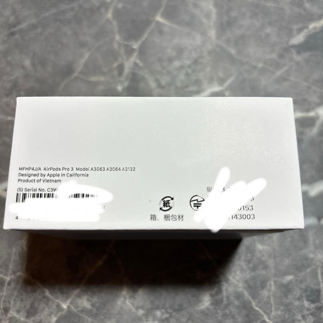 レ*イ様 AirPods pro 3