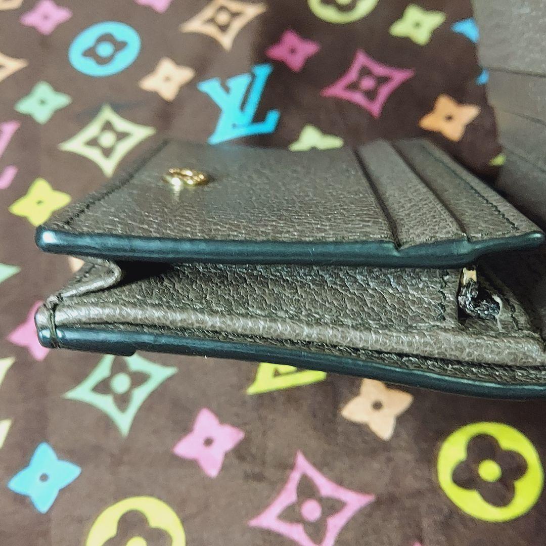 グッチ GGマーモント シェリーライン 二つ折り財布